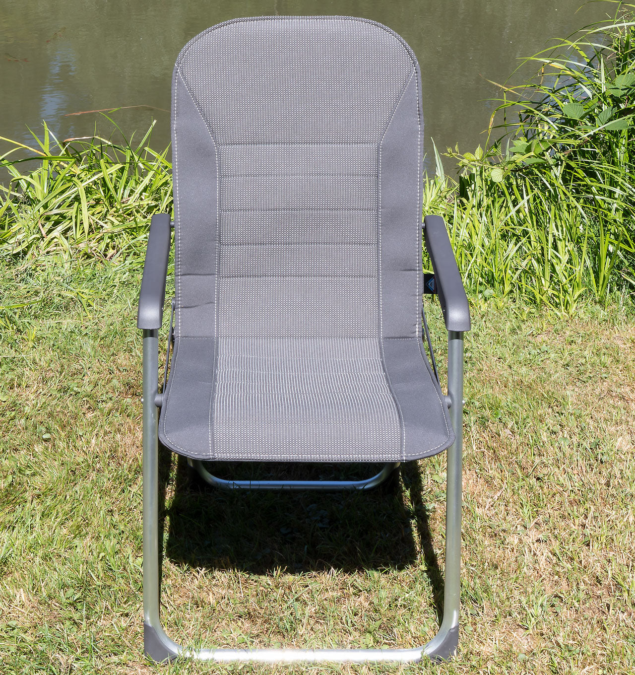 Polsterbezug für VW T7 California Campingstuhl, Design: "Bright Dots Raven".