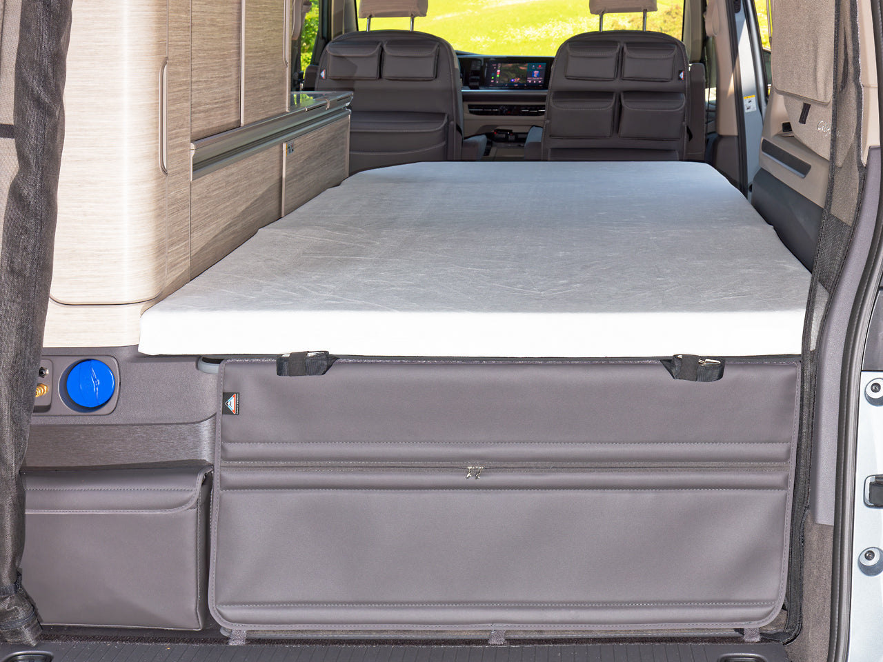 iXTEND ® Spannbettlaken für Original-Faltbett der VW T7 California Ocean / Coast