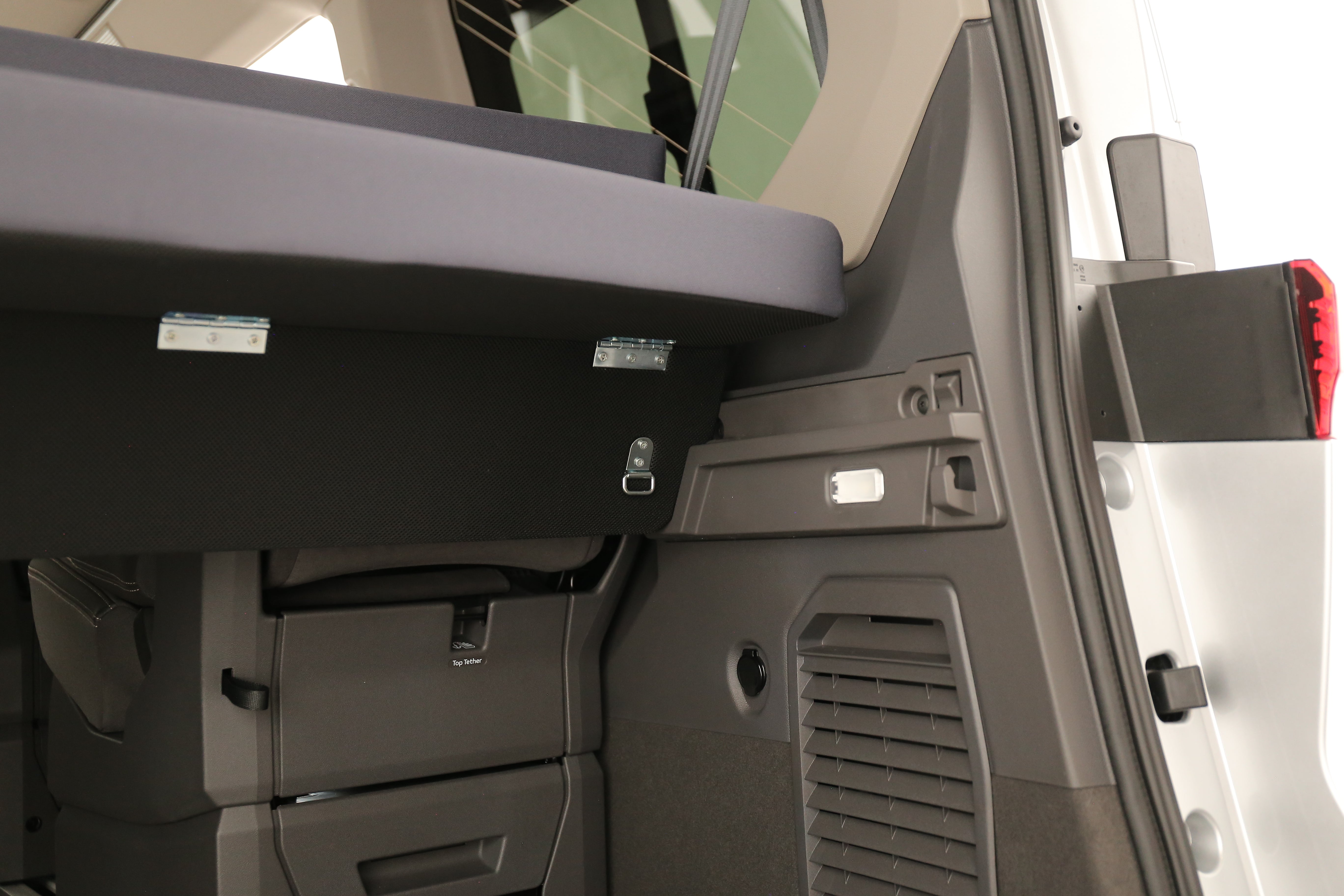 Schlafsystem für T7 Multivan / Multivan California by The Bullishow