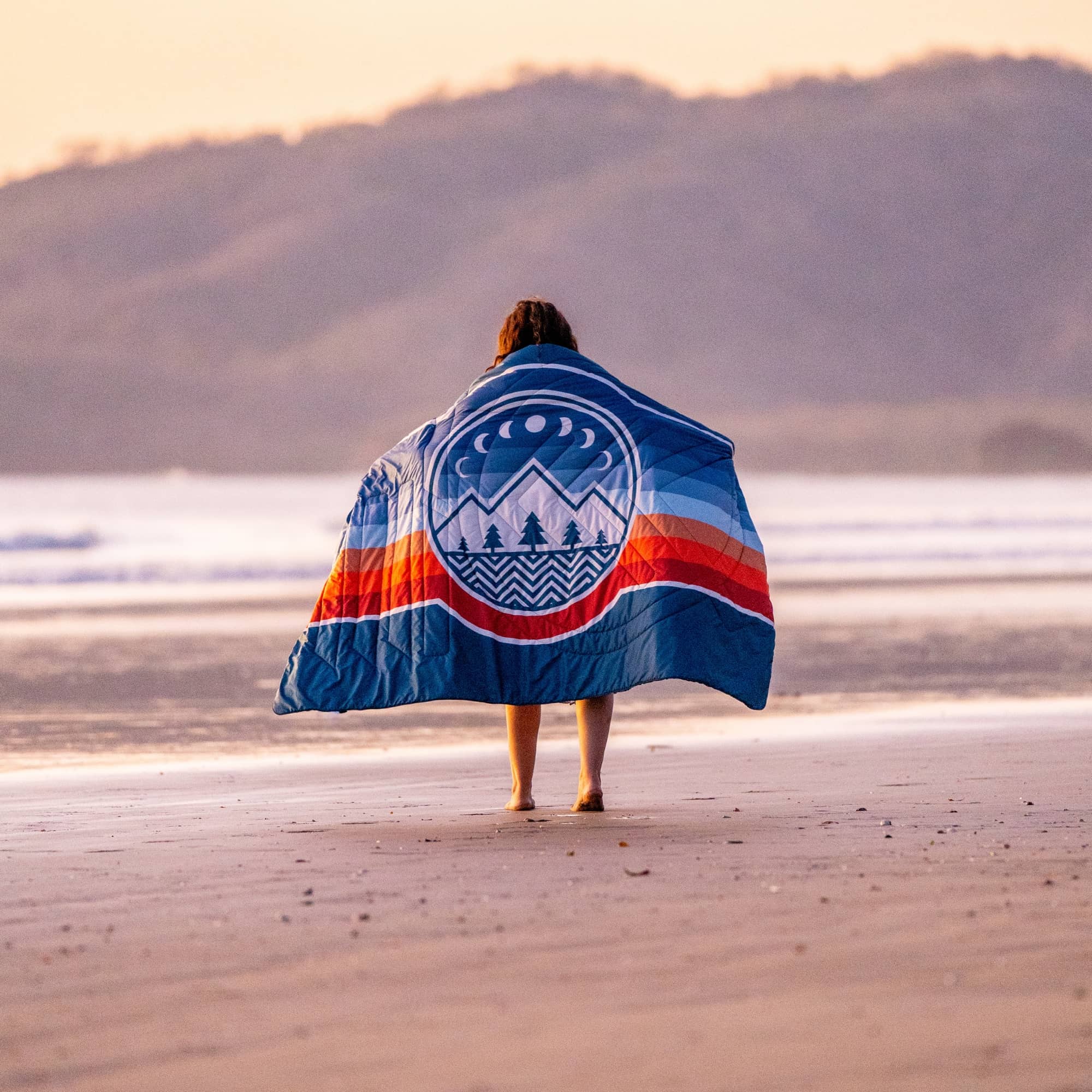 Ripstop Outdoor-Decke: wattiert und recycelt VOITED