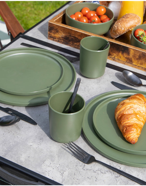 Patom Geschirrset, 16-teilig, grün