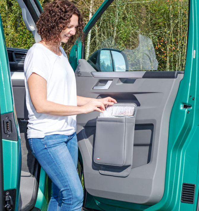 MULTIBOX für rechte Fahrerhaustür VW T6.1