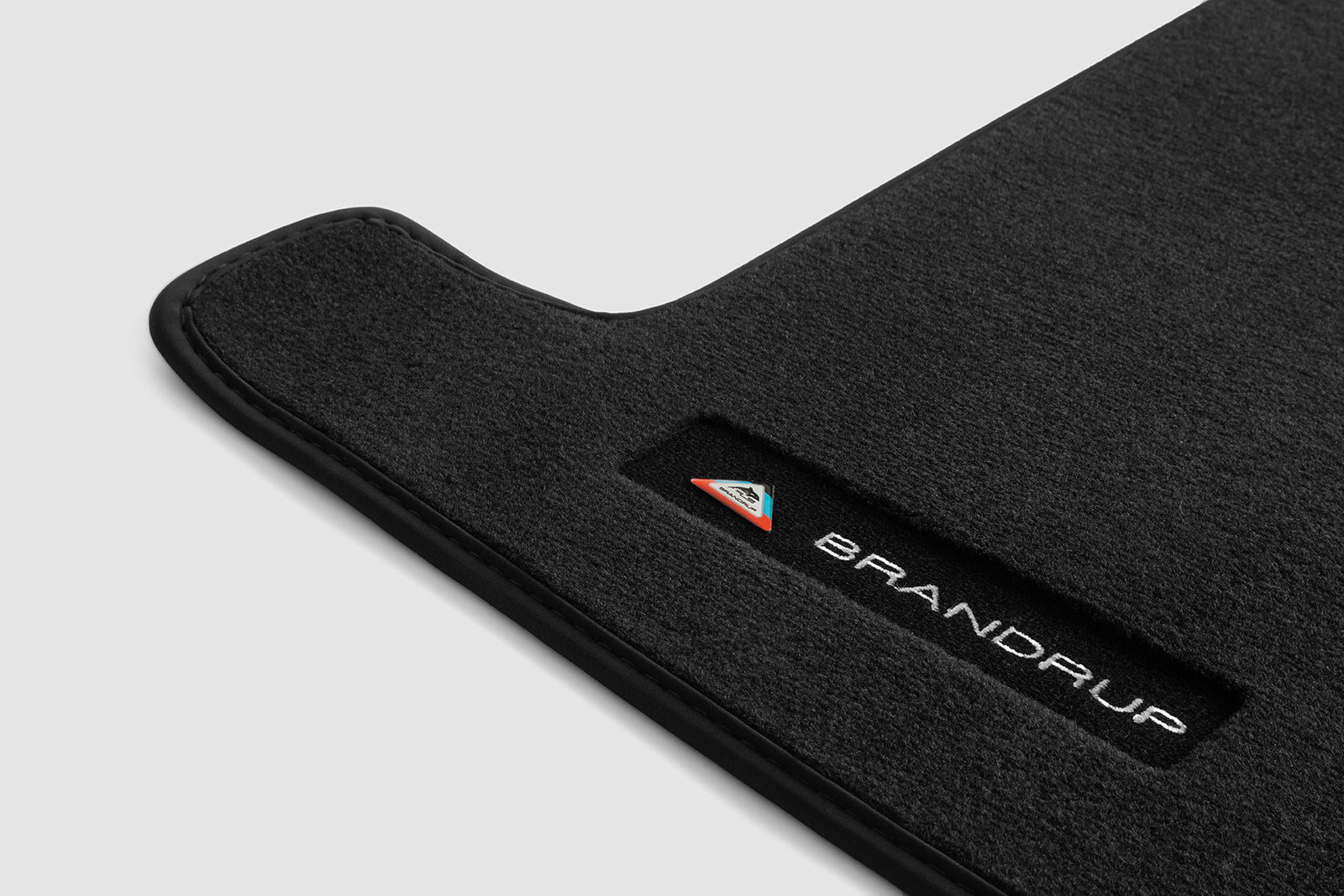 Veloursteppich Heckladeraum VW T6.1/T6/T5 Multivan und California Beach (ab 2010) mit 3er-Bank