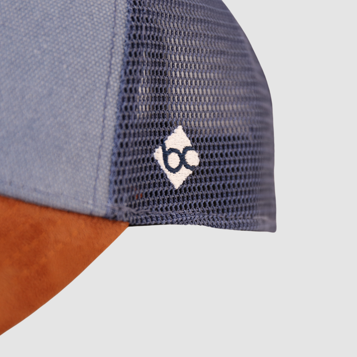 Bullishow Curved Cap